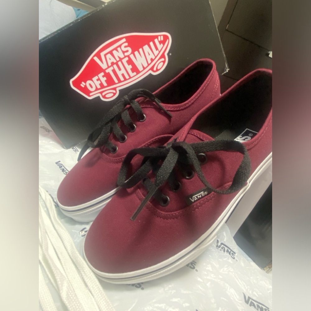 Authentic Port Royale Maroon Kids Shoes